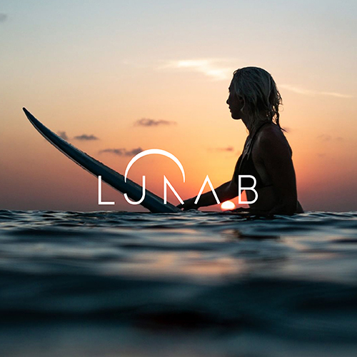 Luna B social media management